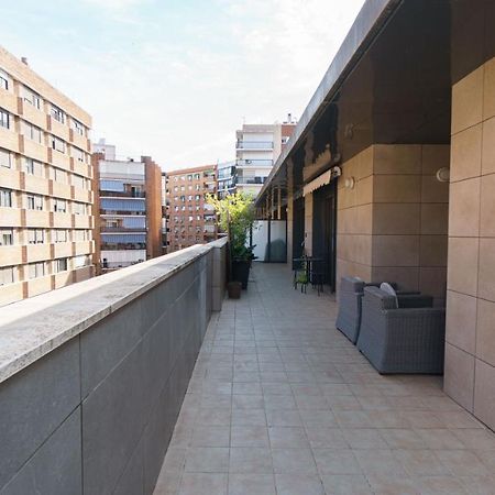 Rentalsevilla Coqueto Apartamento Con Terraza Privada Exterior photo