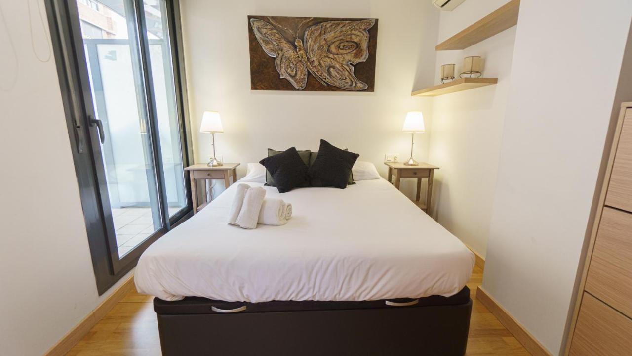 Rentalsevilla Coqueto Apartamento Con Terraza Privada Exterior photo