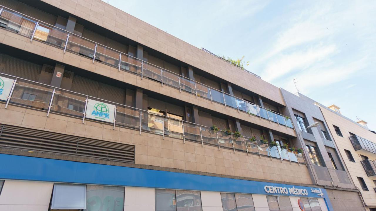 Rentalsevilla Coqueto Apartamento Con Terraza Privada Exterior photo